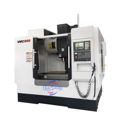 VMC1580 Centro de mecanizado vertical CNC 3 Ejes Torno de fresado de metal