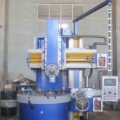 Máquina de torno manual de columna única convencional para mecanizado de trabajo pesado