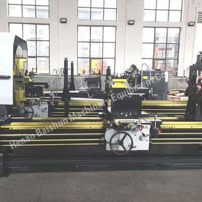 Máquina de torno horizontal manual Cw61125q Torno de metal ancho de cama horizontal 600 mm