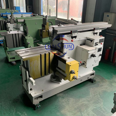 Máquina para moldear planos horizontales de metal BC6035 Cortador de formas