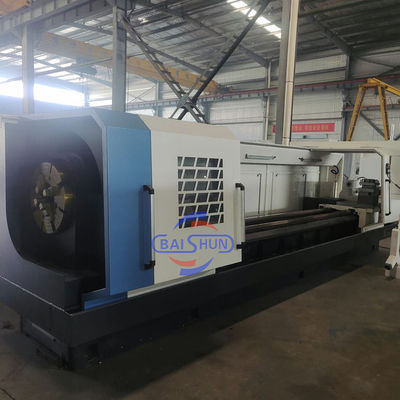 Máquina de girar CNC de agujero grande para cortar tornillos de tubos metálicos de CNC