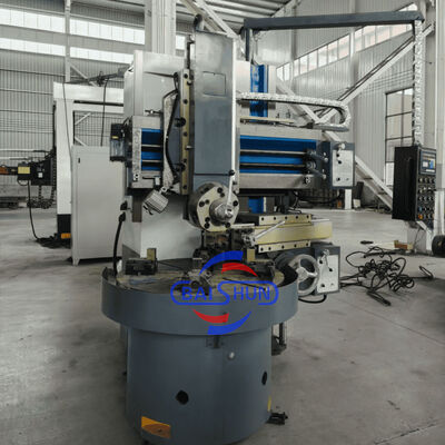 Torno vertical manual de columna única C5116 con longitud máxima torneada de 1600 mm, capacidad de carga de 5 toneladas y motor de husillo de 30 kW